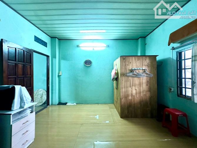 Nhà 2 tầng Mặt tiền đ ĐHT 2, phường ĐHT,Q12, dt 117m2 (4mx29m) Đường 10m DÒNG TIỀN 10TR/TH - 9