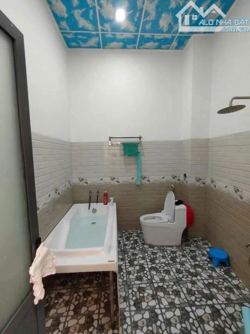 Nhà đẹp gần chợ Dĩ An, phường Tân Đông Hiệp, TP Dĩ An - 9