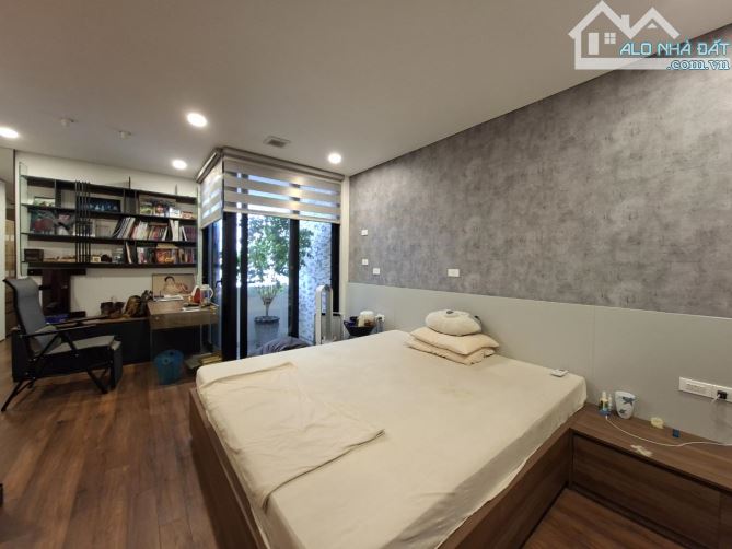 Bán nhà mặt phố Bắc cầu , ngọc thụy 100m2 xây 4 tầng , thang máy gara ôtô, kinh doanh đỉnh - 9