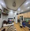 4,5 tỷ bán căn hộ Lạc Trung 80m2 sử dụng, tầng 3 thoáng mát, khu phố trung tâm 👉Diện tích