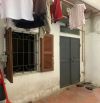 Bán đất tặng nhà C4 Bà Triệu, 35m2, MT 3.5m, vị trí trung tâm, cách MP 10m, giá 5.45 tỷ