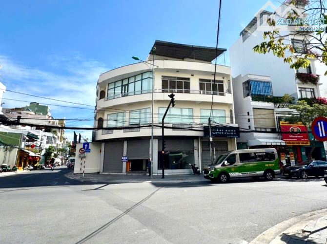 🍄Cho thuê nhà 4 tầng, ngay góc Phan Chu Trinh với Hoàng Hoa Thám