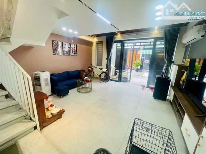 🆘NGỘP BANK CẦN BÁN GẤP NHÀ 4 TẦNG HXH QUẬN 12- DT 60m2 (5x12)-4PN 2WC Chỉ 4,9💰