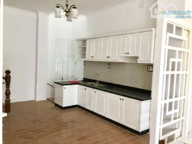 🏡 Nhà 2 tầng,ngang khủng 5.3m, hẻm xe tải Thạnh Xuân 52 – Quận 12 giá 4.6 tỷ