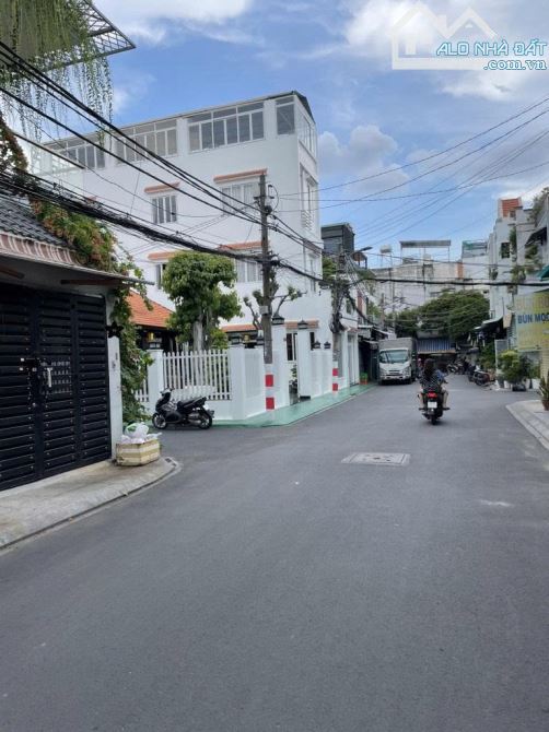 Gấp bán nhà HXH tránh Huỳnh Văn Nghệ, Tân Bình, DT 71m2 chỉ hơn 8 tỷ