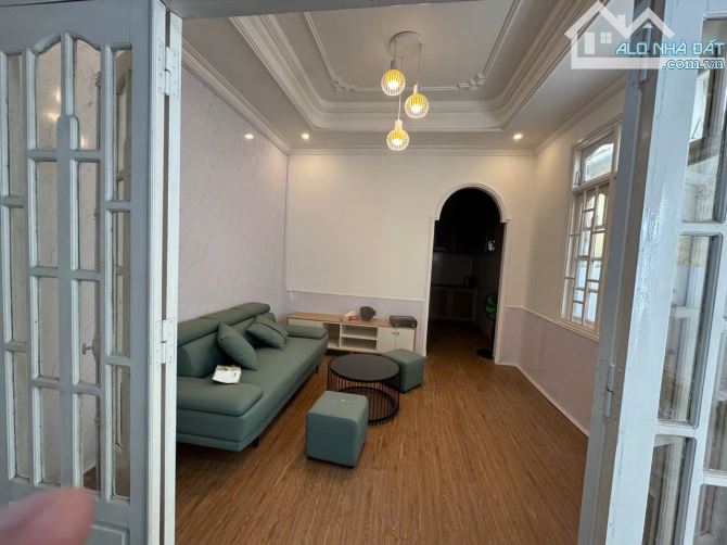 NHÀ ĐẸP SỔ RIÊNG HOÀN CÔNG CHỈ HƠN 2 TỶ - HOÀNG VĂN THỤ, P5, ĐÀ LẠT