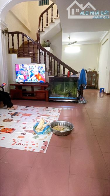 Phân Lô Triều Khúc Thanh Trì 50m 12,5Tỷ 4 Tầng Mt5m Oto Dừng Đỗ Vào Nhà Kinh Doanh Tốt