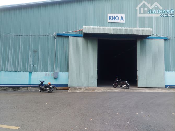Cho thuê nhà xưởng 200m2, 300m2, 400m2, 500m2, 700m2, 1000m2, 1400m2, 2000m2 tại Quận 12