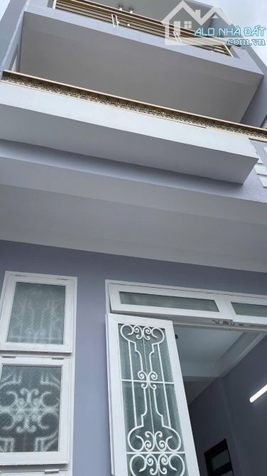 Bán nhà Vườn Lài, An Phú Đông, quận 12, 115m2, 3 tầng 4PN, 6.2 tỷ