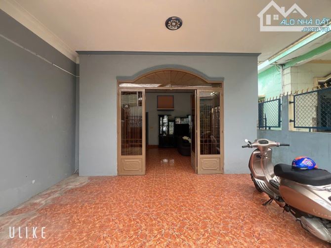 Bán nhà Đông Hòa 135m2 ngang 6m, SHR đường xe hơi phà phà,gần Công Viên