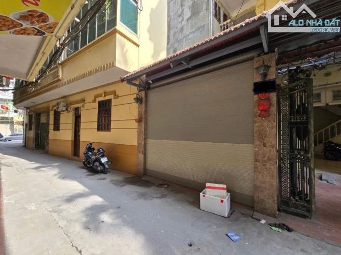 BÁN NHÀ TRƯƠNG ĐỊNH CỰC HIẾM, DT 82M x 4 TẦNG, MT 6.6M, CHỈ NHỈNH 13 TỶ, NGAY SÁT MẶT PHỐ