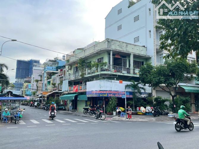 Bán nhà siêu vị trí Góc 2 MT đường Hàn Hải Nguyên P.1 Q.11