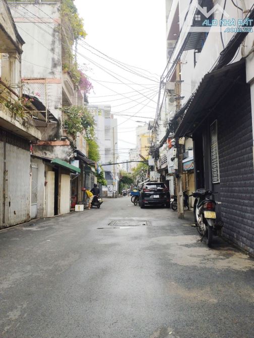 Hẻm xe hơi 220/29 Lê Văn Sỹ, P.14,Q.3. 4,2 x 16m nở hậu 4,5m. Giá 16,7 tỷ