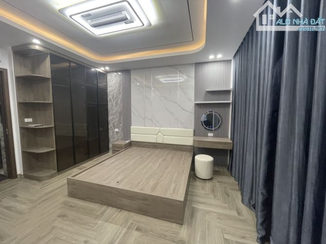 Bán nhà phố hoàng như tiếp 41m 6 tầng thang máy ở sướng cho thuê vp