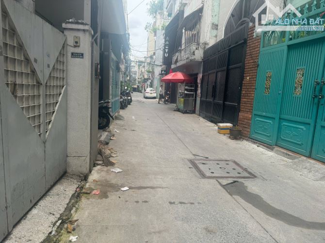 Hẻm xe tải 118/10 Trần Quang Diệu, Quận 3. Diện tích 5,1 x 12m, Giá 14 tỷ