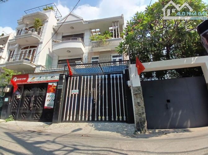 Nhà đẹp như mặt tiền HXT 482/2D Lê Quang Định DT 4x18m NH 5.25m  chỉ 12.9 tỷ chốt nhanh!