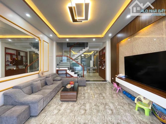 Nhà 4 tầng khu phân lô tuyến 3 Lê Hồng Phong - nhà đẹp - khu dân cư an ninh