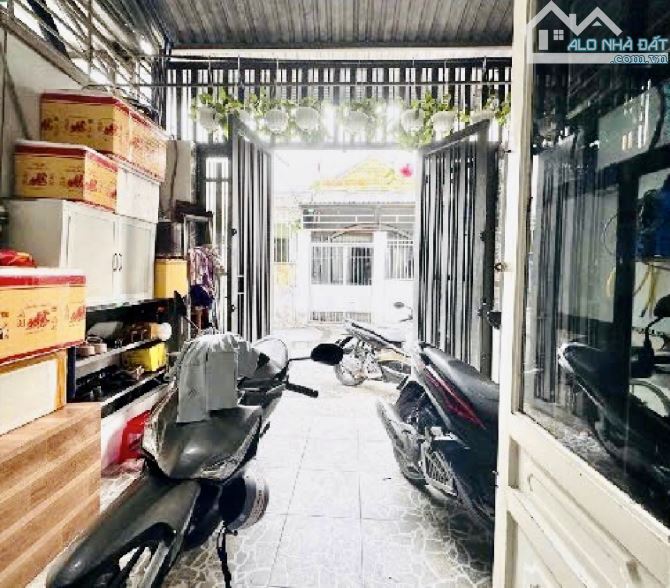 BÁN NHÀ ĐẸP 1 TRỆT 1 LỬNG ĐƯỜNG TRẦN THỊ HÈ – 58M² – SỔ HỒNG RIÊNG – GIÁ CHỈ 4.4 TỶ