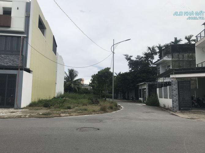 BÁN NHANH LÔ GÓC 2 DIỆN ĐƯỜNG SỐ 1 NỐI QUANG TRUNG NGAY LÒNG TRUNG TÂM TP
