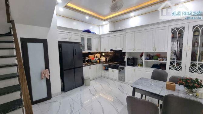🏡 Bán căn 3,5 tầng Full Nội Thất tại An Trực, Sở Dầu-Giá cực tốt 3,5 tỷ