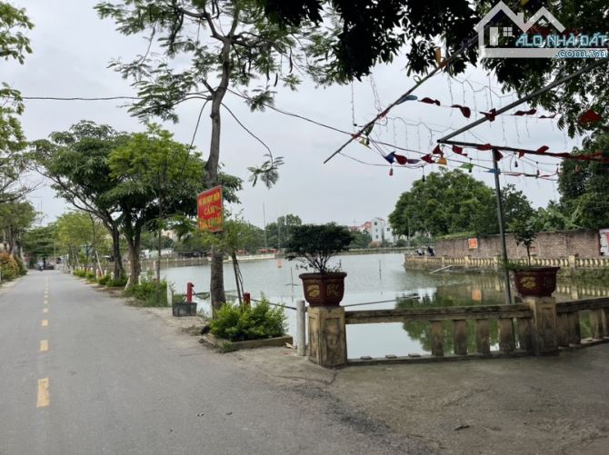 Bán đất Thượng Cát, Ô tô tránh - vào đất, DT 50m2, vài bước chân ra phố giá 6,7 tỷ