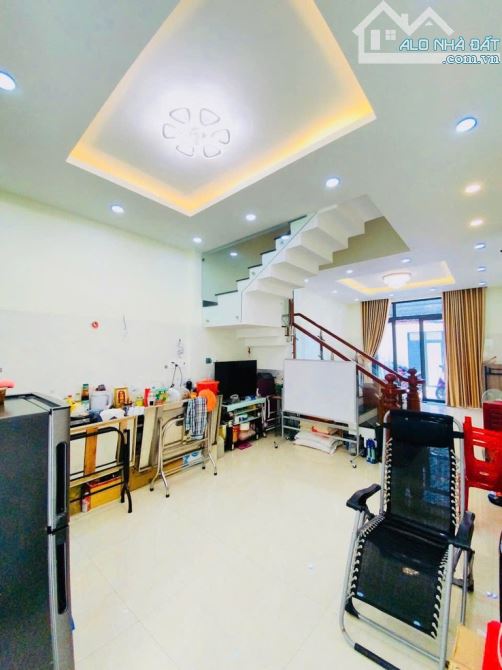 🔥BÁN NHÀ MẶT TIỀN 4 TẦNG- NGUYỄN THỊ MINH KHAI- TT HẢI CHÂU- KINH DOANH ĐỈNH- 18 TỶ