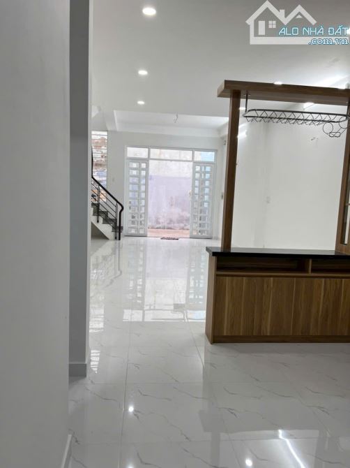 BÁN NHÀ 2 TẦNG ĐÚC XTT 8-4 HÓC MÔN GIÁ RẺ 3.58 TỶ - 2