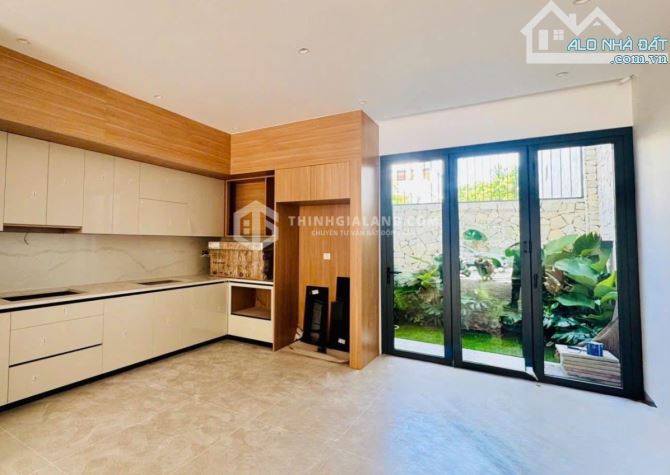 BÁN NHÀ MẶT TIỀN 1 TRỆT 2 LẦU MỚI XÂY_NGUYỄN THỊ MINH KHAI_PHƯỜNG 8_VŨNG TÀU_CHỈ 12.5 TỶ