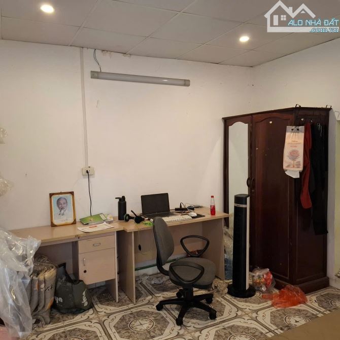 GỐC ĐỀ , 41M² , MẶT TIỀN KHỦNG 9M , GẦN Ô TÔ , DO CHỦ CẦN VỐN LÀM ĂN NÊN BÁN GIÁ 7,4 TỶ