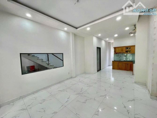Bán nhà 1T2L HXH tránh nhau, 6.4 x 12.5 = 80m2, 7.7 tỷ tl