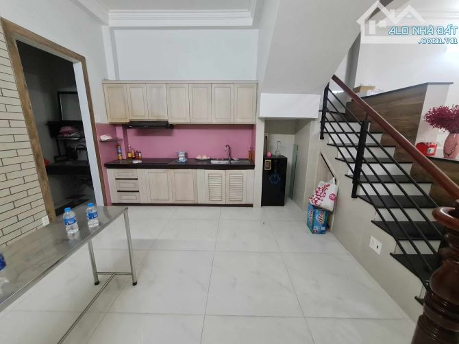 🏕Gấp bán nhà 4 tầng gần ngã tư thủ đức - linh trung 73m2