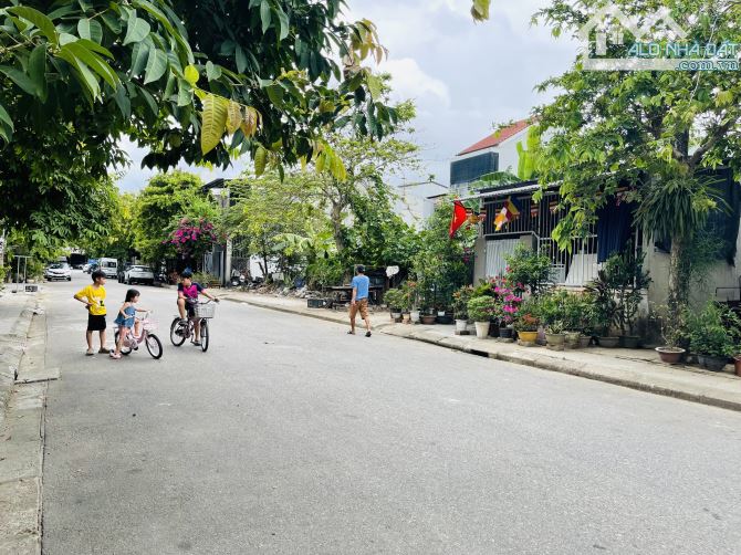 Bán đất mặt tiền Mạc Thị Bưởi - KQH Bàu Vá- Thuỷ Xuân- Tp Huế