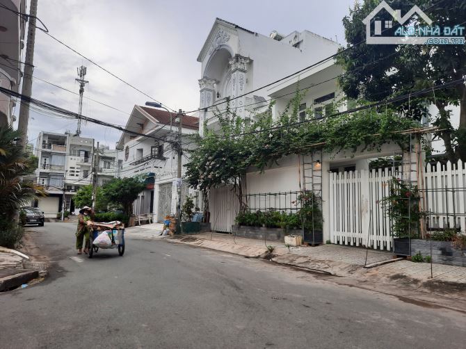 💥GIẢM SỐC 4 TỶ💥Biệt thự Bình Phú Quận 6💥 DT 16x16m (256m2) cực hiếm!