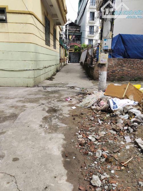 Bán đất phố Ngũ Nhạc, ô tô đỗ cửa, diện tích 52m², mặt tiền 4,88m chỉ 8,5