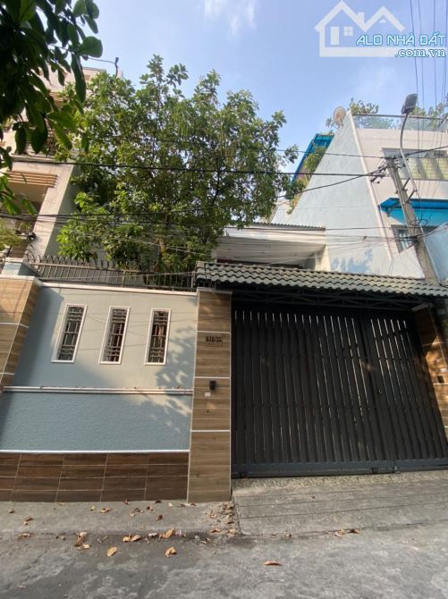Nhà đẹp đường Âu Cơ-Dt: 9,2x19m. 23 tỷ bán gấp