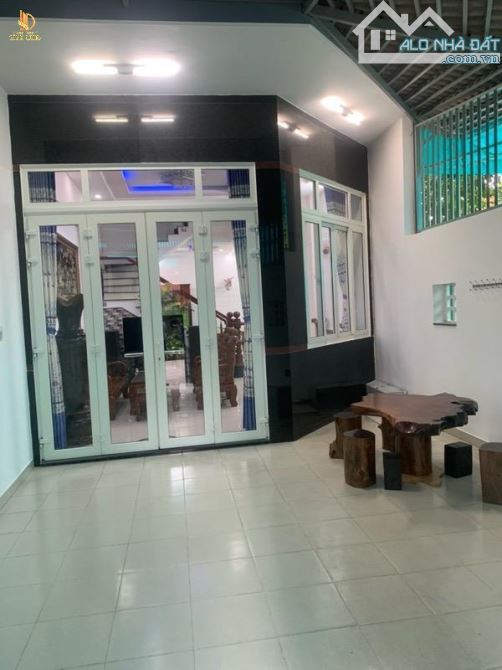 Bán nhà Gò Vấp, lô góc hxt f8, 4 tầng 75m2, Phạm Văn Chiêu ngang 5m, 7,Xtỷ