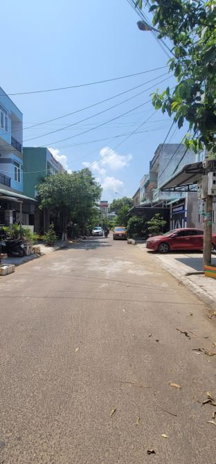 Bán đất mặt tiền đường Lý Chính Thắng 80m2