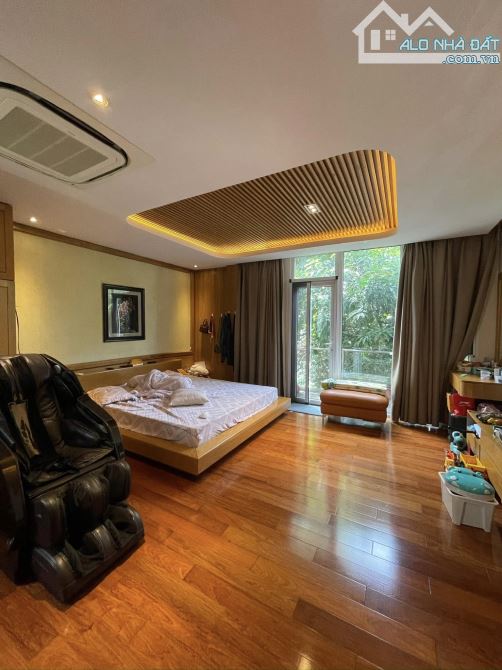 Biệt thự KĐT Linh Đàm Hoàng Mai. Sổ vuông 251m, 4 tầng MT13m Giá 70 tỷ Nhà ở cực VIP Sướng - 10
