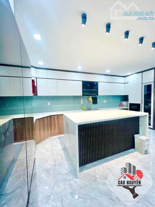 Biệt thự 3 lầu đầy đủ nội thất, khu Tên Lửa, Bình Tân. - 11