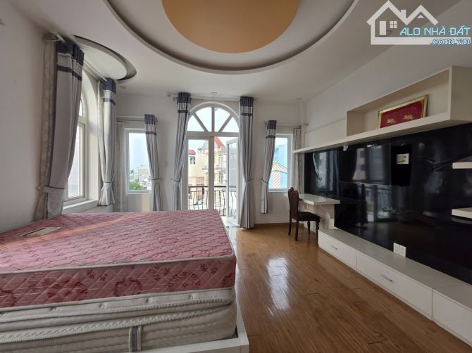 NHÀ QUẬN 2 - HẺM XE HƠI -  106M² CÓ HỒ BƠI, 5PN – GẦN NGUYỄN THỊ ĐỊNH – GIÁ CHỈ 9.9 TỶ - 11