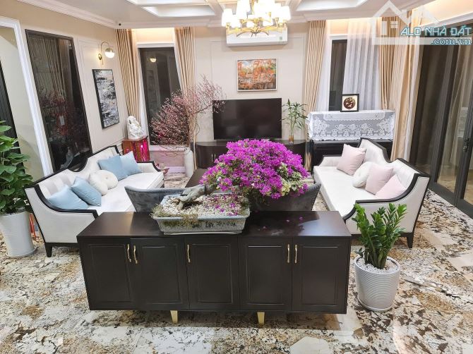 Biệt thự VIP Liên Phường - Đối Diện Global City - NT Nhập Khẩu - 270m2  - Chỉ 33 Tỷ - 11