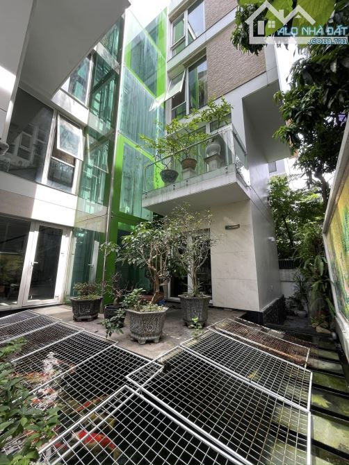 Biệt thự KĐT Linh Đàm Hoàng Mai. Sổ vuông 251m, 4 tầng MT13m Giá 70 tỷ Nhà ở cực VIP Sướng - 1