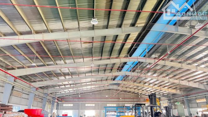Bán nhà xưởng trong KCN Trảng Bom, Đồng Nai, 11.000m2, giá 90 tỷ. - 1