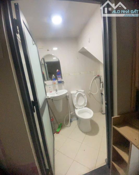 MẶT TIỀN KINH DOANH, 3 TẦNG, đường 12m,khu đất vàng VIP Q2, Thảo Điền, 3.xx tỷ - 1