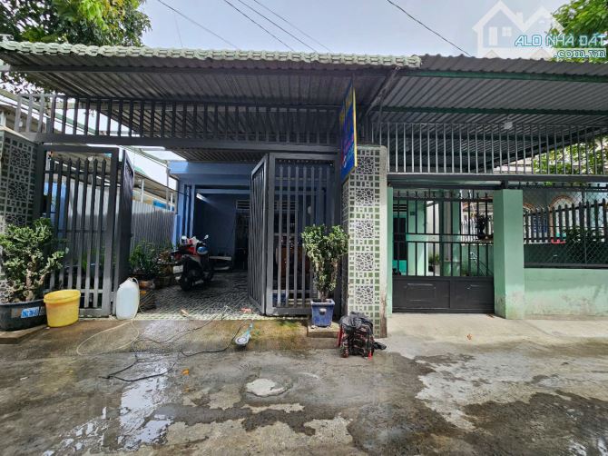 Nhà gần ngã 3 Cây Điệp,  phường Tân Đông Hiệp, TP Dĩ An. 4 tỷ - 1