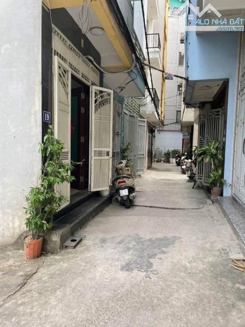 Bán nhà Đền Lừ, 37m2, 5T, 4PN, giá 5.85 tỷ, gần trường tiểu học Mai Động, gần chợ - 1