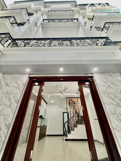 #Minh_Khai , ô tô gần, xây mới, giá chỉ hơn 6 tỷ - 1