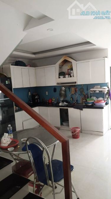 Bán gấp Nhà MTKD - Chu Văn An gần HV Cán Bộ - đường 8m - 63m2 ( 5.2 X12 m ) - 3 tầng - - 1