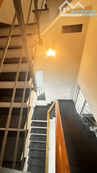HXH Phạm Thị Tánh, đường số Tạ Quang Bửu, 80m2, 5 tầng, 12 tỷ. - 1