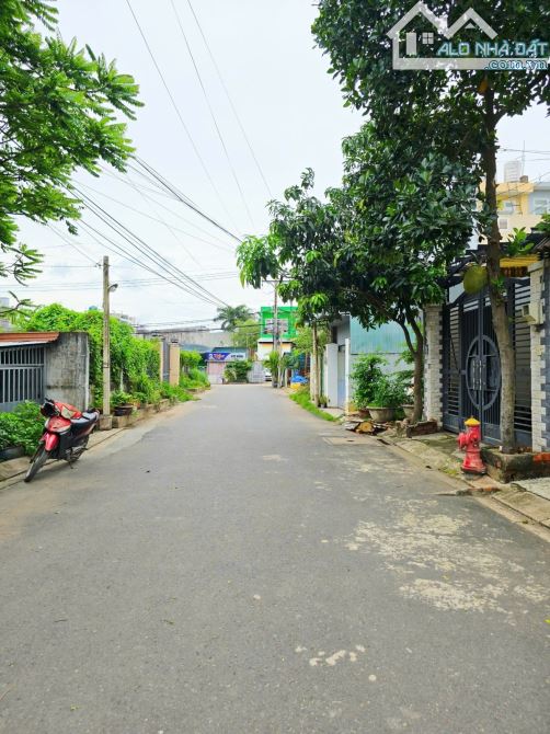 💥 ĐẤT NỀN 61M2, VUÔNG VỨC, ĐƯỜNG Ô TÔ, GIÁP VINHOMES GRAND PARK - 1